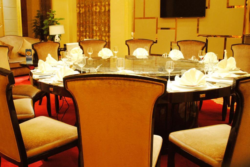 Datong Weidu International Hotel Ngoại thất bức ảnh