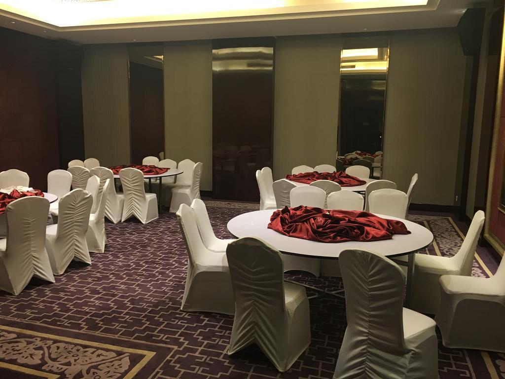 Datong Weidu International Hotel Ngoại thất bức ảnh